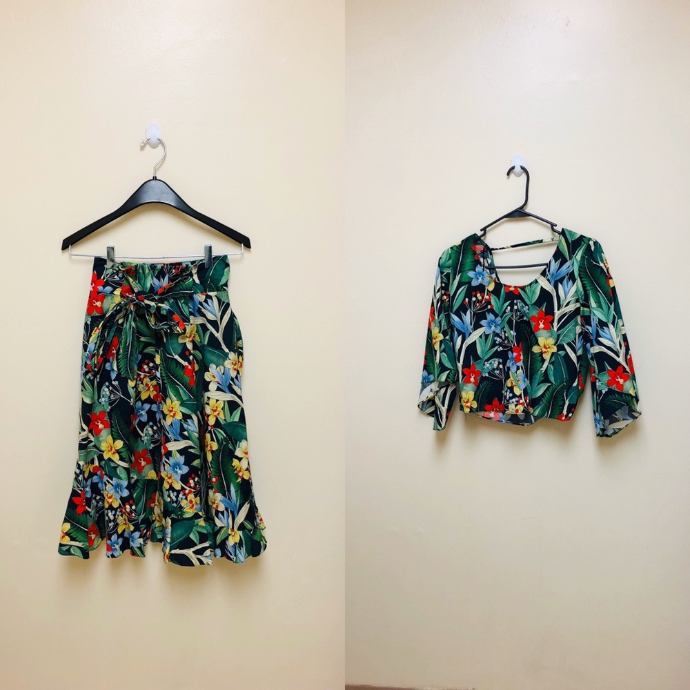 Beautiful Zara set!Top NEVER WORN!Skirt worn twice